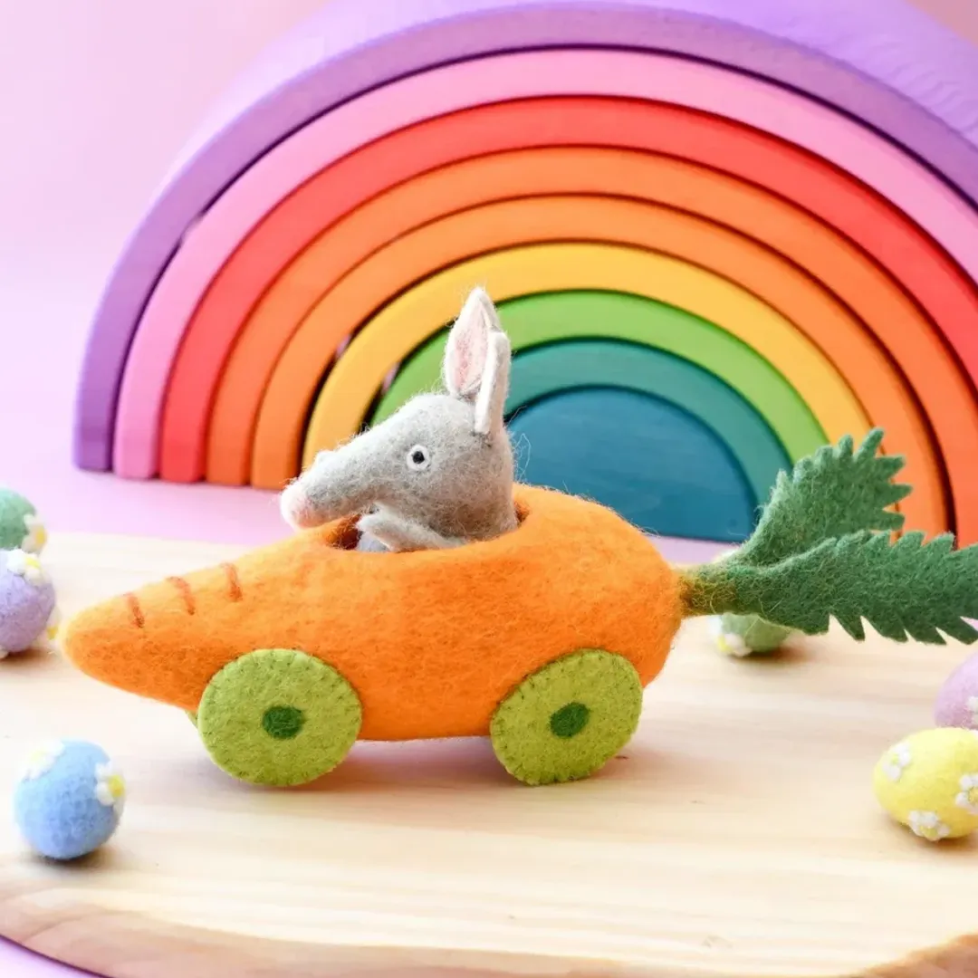 Felt Bilby Figurine in Carrot Car - Image 2